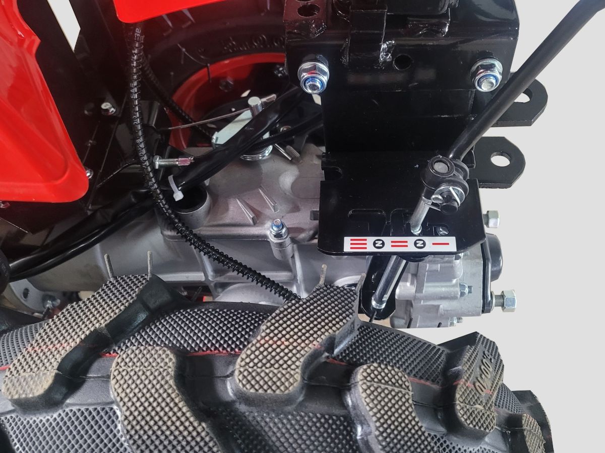 Převodovka jednonápravového traktoru Titan 745 +