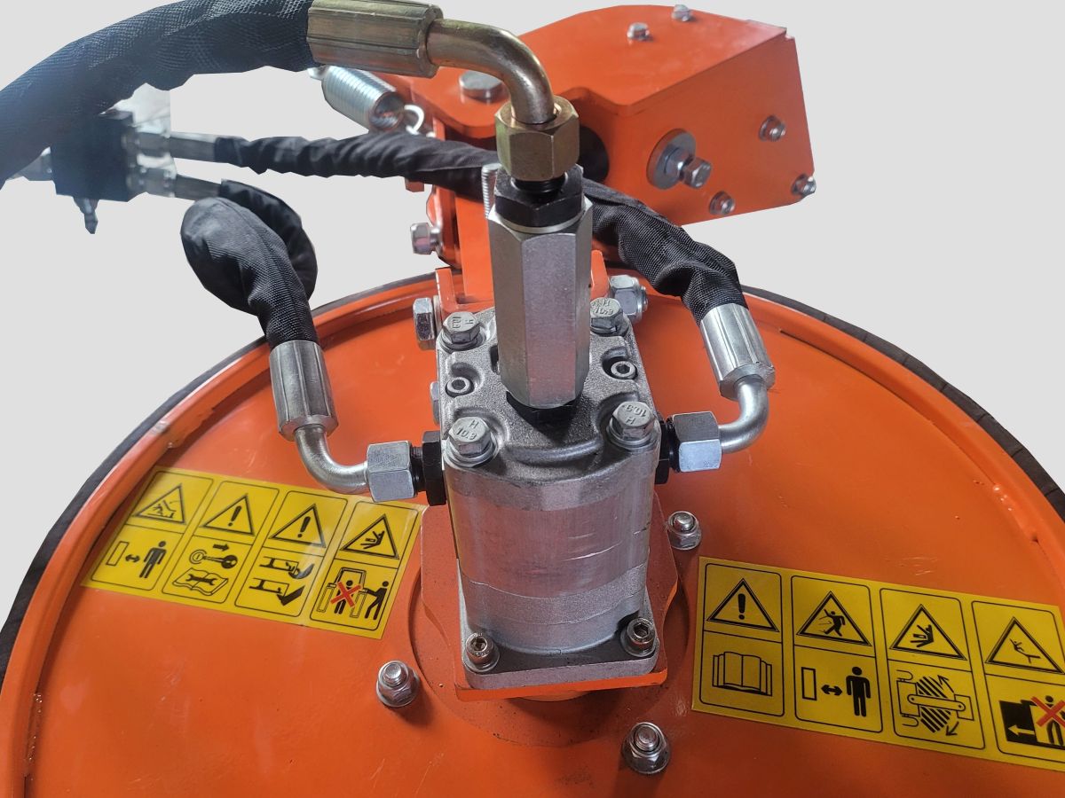 Hydromotor mulčovacího disku