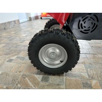 Motorový štěpkovač