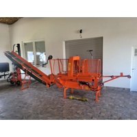 Štípací poloautomat s pohonem kardanem