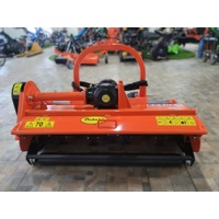 Kladívkový mulčovač s bočním hydraulickým posunem