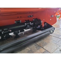 Kladívkový mulčovač s bočním hydraulickým posunem