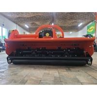 Kladívkový mulčovač s bočním hydraulickým posunem