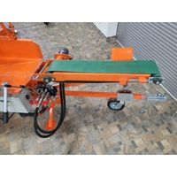 pásový dopravník pro štípací poloautomat